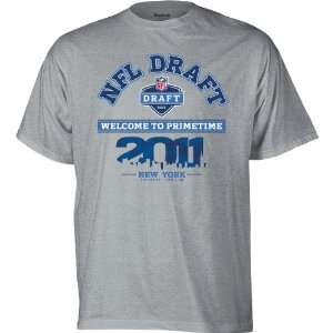  Reebok 2011 NFL Draft T Shirt Small: Sports & Outdoors