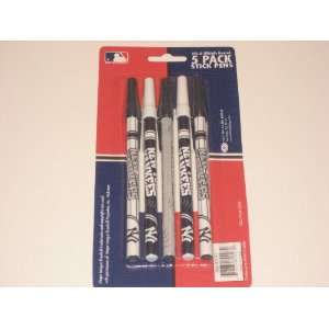  New York Yankees 5 Pack of Pens with Caps: Sports 