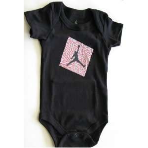  Nike Jordan Infant NewBorn Baby Boy/Girl Shoulder Bodysuit 