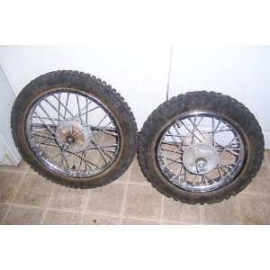  Front and Rear Yamaha Dirt Bike Rims and Tires: Everything 