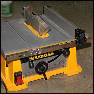 PICK UP DeWalt DW744 10 Portable Table Saw with Fence and Guard 61701 