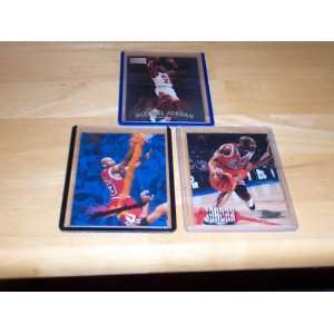   skybox #29, 96/97 fleer #13, Chicago Bulls basketball trading cards