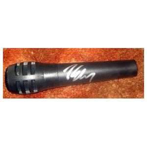  KENNY CHESNEY autographed SIGNED Microphone  Everything 