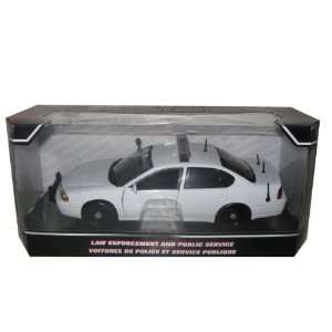  2002 Chevrolet Impala Unmarked Police Car White 1:24: Toys 