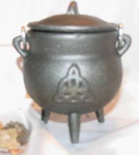 Triquetra Mini Potbelly Cast Iron Cauldron Wicca Pagan  