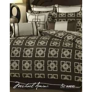  Michael Amini Savoy 9 pc Queen Comforter Set in Creme by 