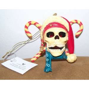 Disney Exclusive Theme Parks Pirates of Caribbean Skull Light Cover 