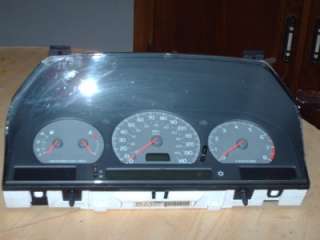 98 Volvo XC70 V70 S70 instrument cluster speedometer  