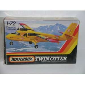  De Havilland Twin Otter Aircaft  Plastic Model Kit 