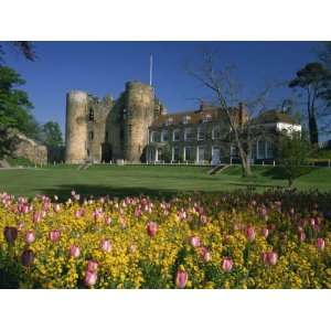  Castle Gatehouse, Adjoining Gothic Mansion, Tonbridge 