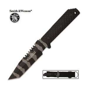  Smith & Wesson Extreme Ops Tactical Tanto G10 Handle Fixed 