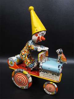 Unique Art Artie The Clown In His Crazy Car Tin Wind Up  