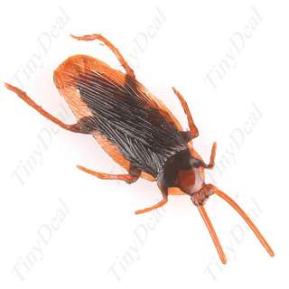  tool A realistic rubber cockroach Vivid like a real one Great Trick 