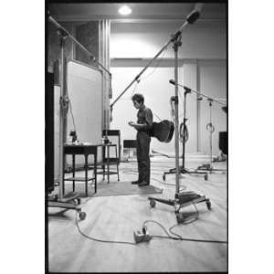  Bob Dylan in the studio 1963