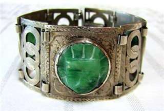 Offered here is a MAGNIFICENT example of a Mexican Jade silver 