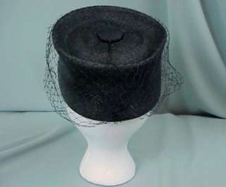 Vintage 50s Cecille LORRAINE Black STRAW PILLBOX Hat