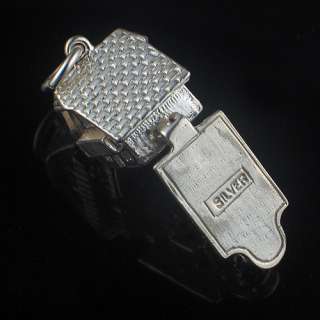 Great detail on this 3 dimensional, British made charm, including