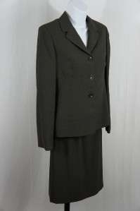 Petite Sophisticate Gray Long Sleeve Skirt Suit Sz 2  