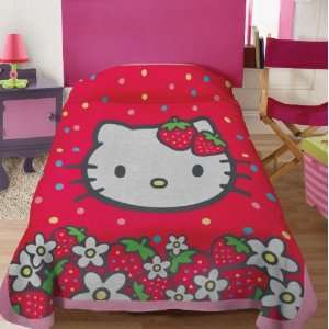  Hello Kitty Strawberry Fleece Blanket Twin / Full