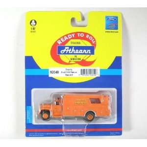    HO RTR Ford F 850 Rescue Truck, County Fire #5 Toys & Games