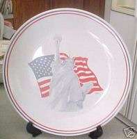 CORELLE STATUE OF LIBERTY NEW YORK 1991 DINNER PLATE S  