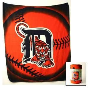  Detroit Tigers Light Weight Fleece MLB Blanket (Flashball Series 