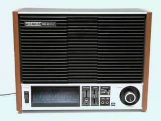 Toshiba RH 541F AM/FM Transistor Radio Works Excellent  