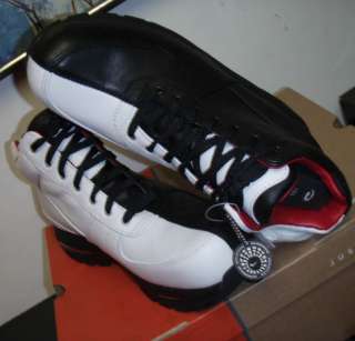 Nike Goadome White Black LE Mens Boots Sneakers sz 10.5  