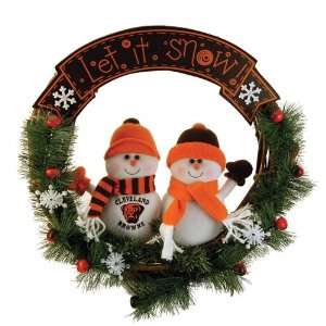   Cleveland Browns Let it Snow Plush Animated Snowmen Christmas Wreath