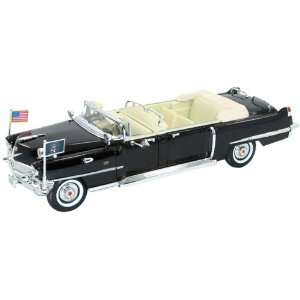  1956 Cadillac Presidential Limousine 1/32 by Signature 
