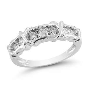  14k White Gold X and O Channel Set Diamond Ring (1/4 cttw 