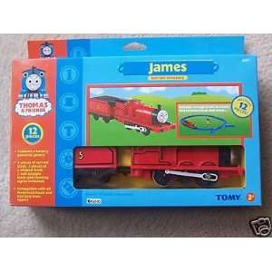  Thomas & Friends James with 12 Pieces of Track Battery Operated 
