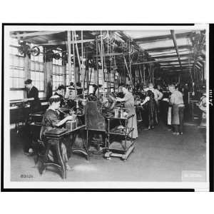  Training school, Norton Grinding Co,Worchester, MA 1914 