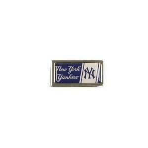   : New York Yankees Officially Licensed Money Clip: Sports & Outdoors