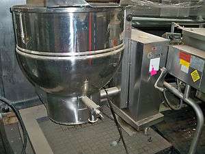 GROEN SELF CONTAINED NATURAL GAS KETTLE model DHT 60  