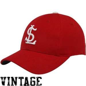   Cardinals Red 1918 Throwback Cooperstown Fitted Hat: Sports & Outdoors