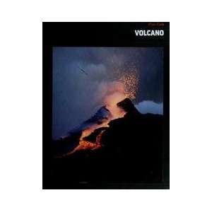  Volcano (Planet Earth) (9780809443048): Time Life Books 