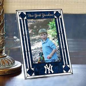 New York Yankees Art Glass Picture Frame: Sports 