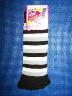 Ladies Striped Toe Socks ( 1 Pair ) NWT size 9   11  
