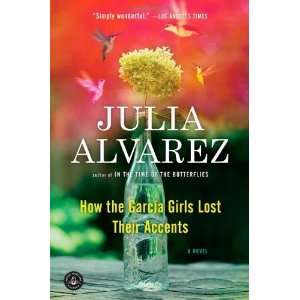  How the Garcia Girls Lost Their Accents [Paperback] Julia 