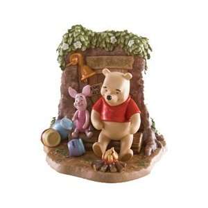  Disney Pooh & Friends   Friends and Family make any House 