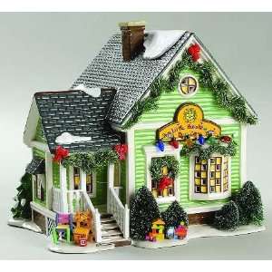   Department 56 Snow Village with Box Bx657, Collectible