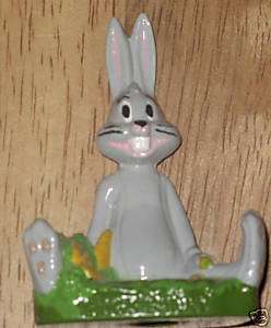 Vintage 1975 Warner Brothers Bugs Bunny Figurine  