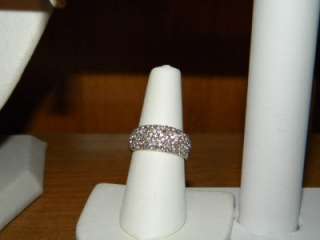 Avon McKayla Ombre Ring Size 9 Clear New Item  to Canada 