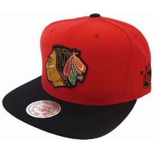  Chicago Blackhawks Mitchell & Ness Logo Snapback Cap Hat 