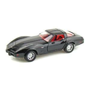 1979 Chevy Corvette Stingray 1/24 Black: Toys & Games