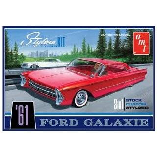  1971 Ford Thunderbird by Model King Toys & Games