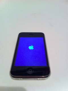 iPhone 3GS 8 GB Black   UNLOCKED, NO contract, accessories, screen 