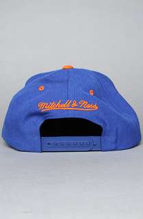 Hall Of Fame The New York Knicks Updside Down Snapback Hat in Blue 