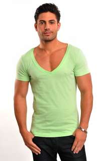 Wasabi Xtreme Deep V Neck T Shirt   tiefer V Ausschnitt  